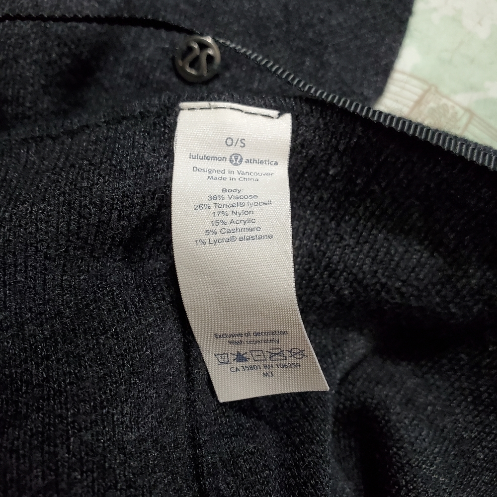 Lululemon After Asana Wrap - Picture 8 of 8
